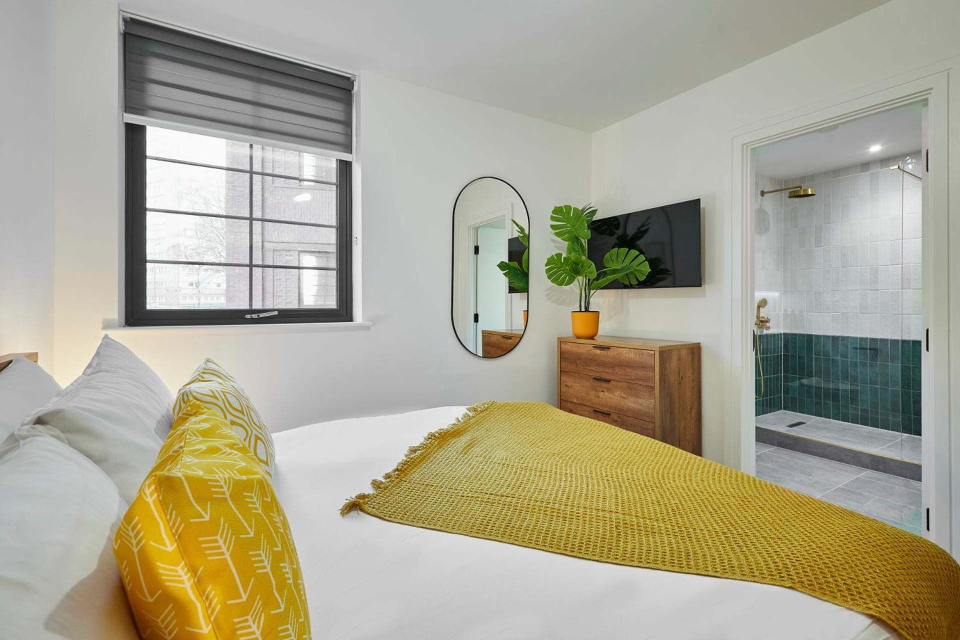 Apartment Host & - Lockside House Birmingham